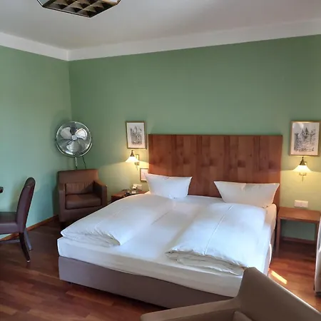 Hotel Kaiserhof Am Dom Regensburg